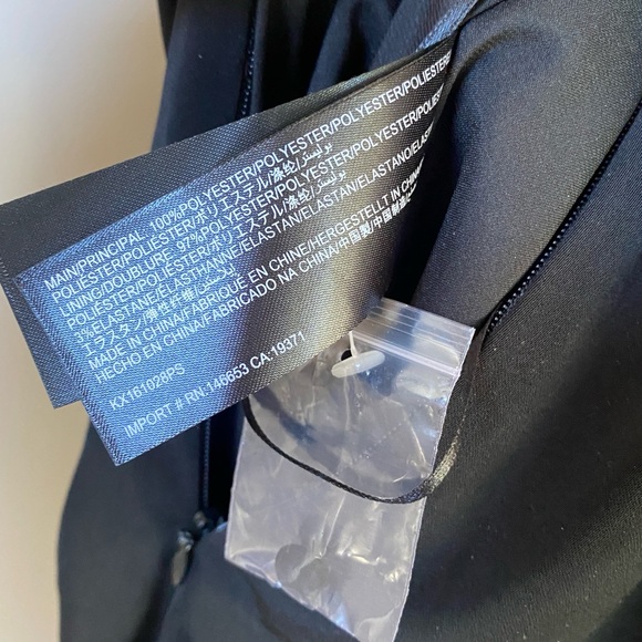 Keepsake The Label Two Minds Cold Shoulder Blck Playsuit Romper sz Medium - Picture 12 of 16